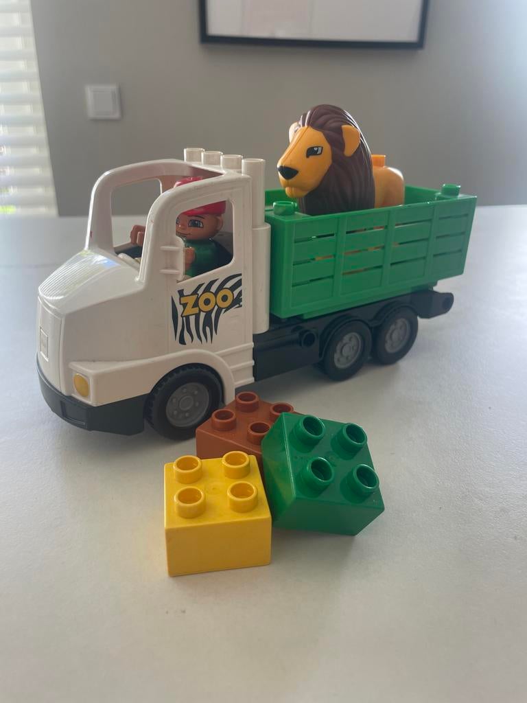 LEGO Duplo Zoo Vrachtwagen met Leeuw en Bestuurder, Kinderen en Baby's, Speelgoed | Duplo en Lego, Inclusief minifiguren, Gebruikt