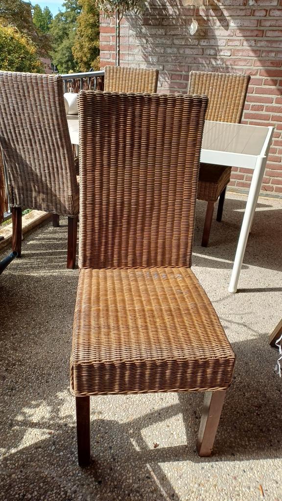 Rotan Tuinstoelen - Robuust vier stuks, Tuin en Terras, Tuinstoelen, Gebruikt, Rotan, Ophalen