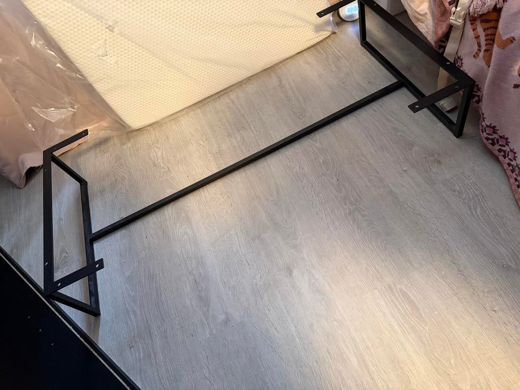 Onderstel metaal kast zwart, Huis en Inrichting, Kasten | Overige, Ophalen, Gebruikt