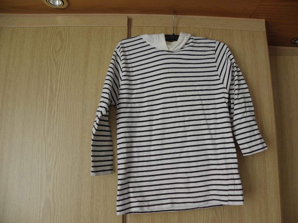 Dik zwart off white katoen bretons hoody shirt 122/128 goed, Gebruikt, Ophalen of Verzenden, Shirt of Longsleeve, Merkloos