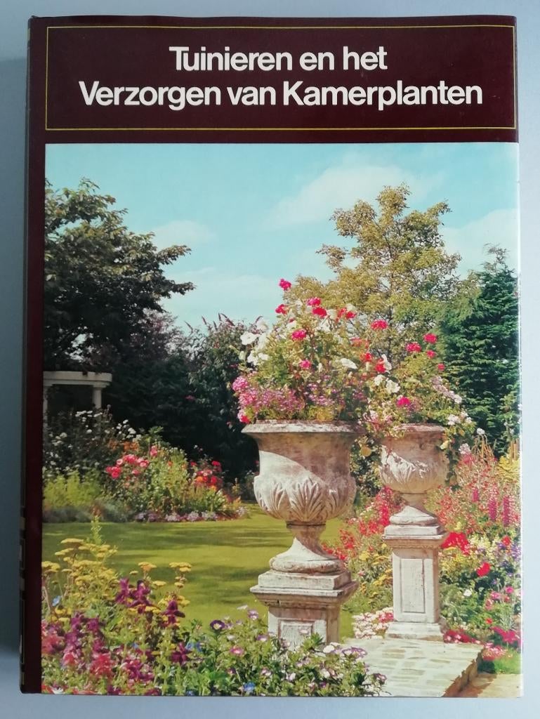 Tuinieren en het verzorgen van kamerplanten, 336 blz., Boeken, Wonen en Tuinieren, Ophalen of Verzenden, Zo goed als nieuw, Hans Groesbeek