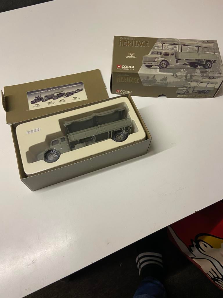 Corgi militair heritage classics, Ophalen of Verzenden, Zo goed als nieuw, Auto, Corgi