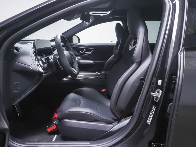 Mercedes-Benz E-klasse Estate 53 AMG HYBRID 4MATIC+ | AMG Pe, Automaat, Stof, Gebruikt, Zwart