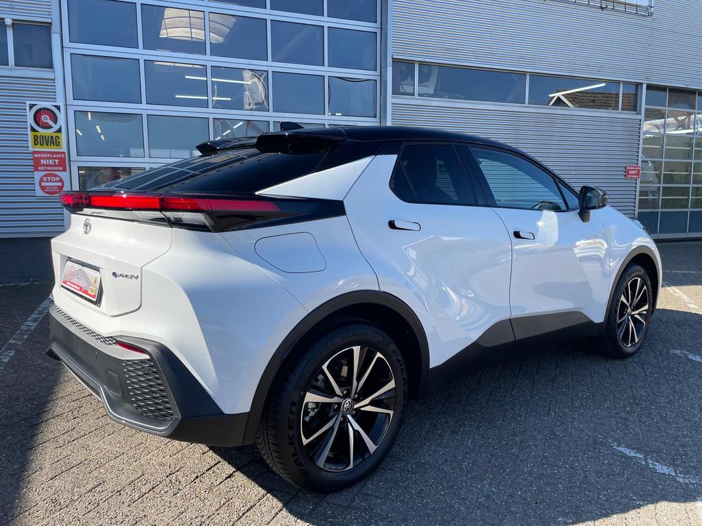 Toyota C-Hr 2.0 Plug-in Hybrid Bi-tone Apple Carplay, Auto's, Toyota, Automaat, 223 pk, 4 cilinders, Wit