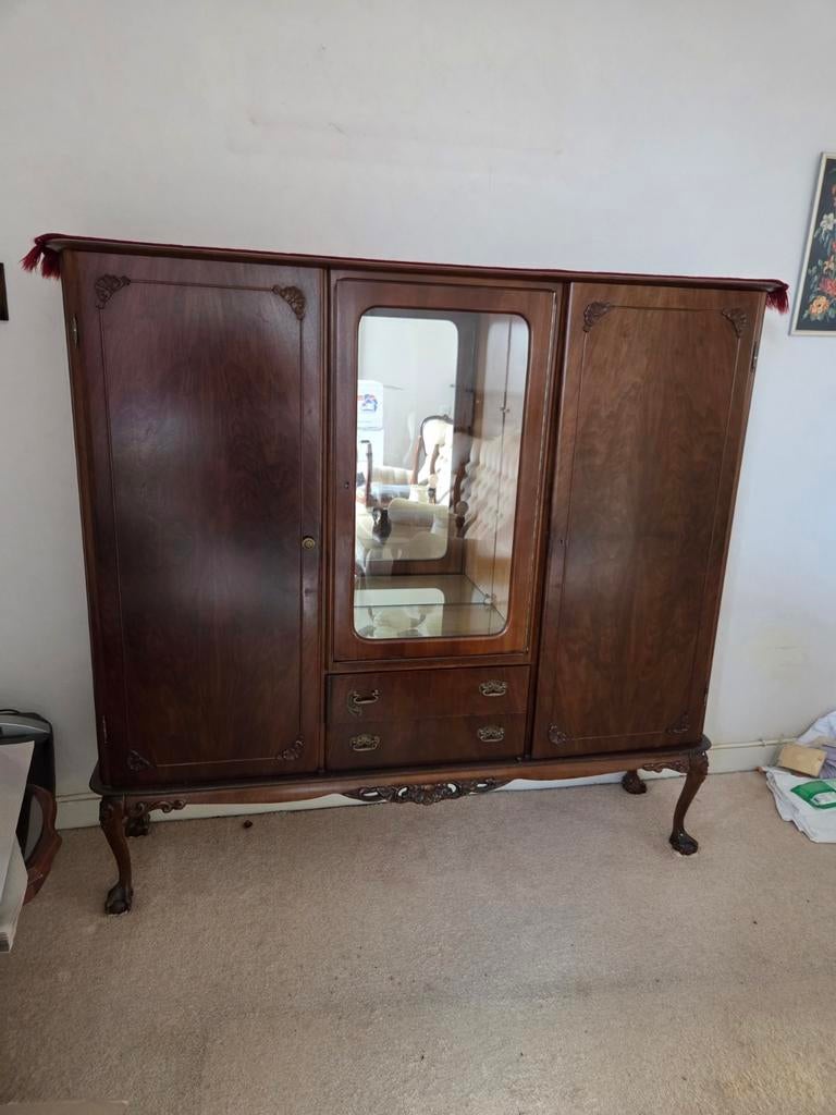 Gratis Brokante wandkast gratis ophalen, Ophalen, 25 tot 50 cm, 150 tot 200 cm