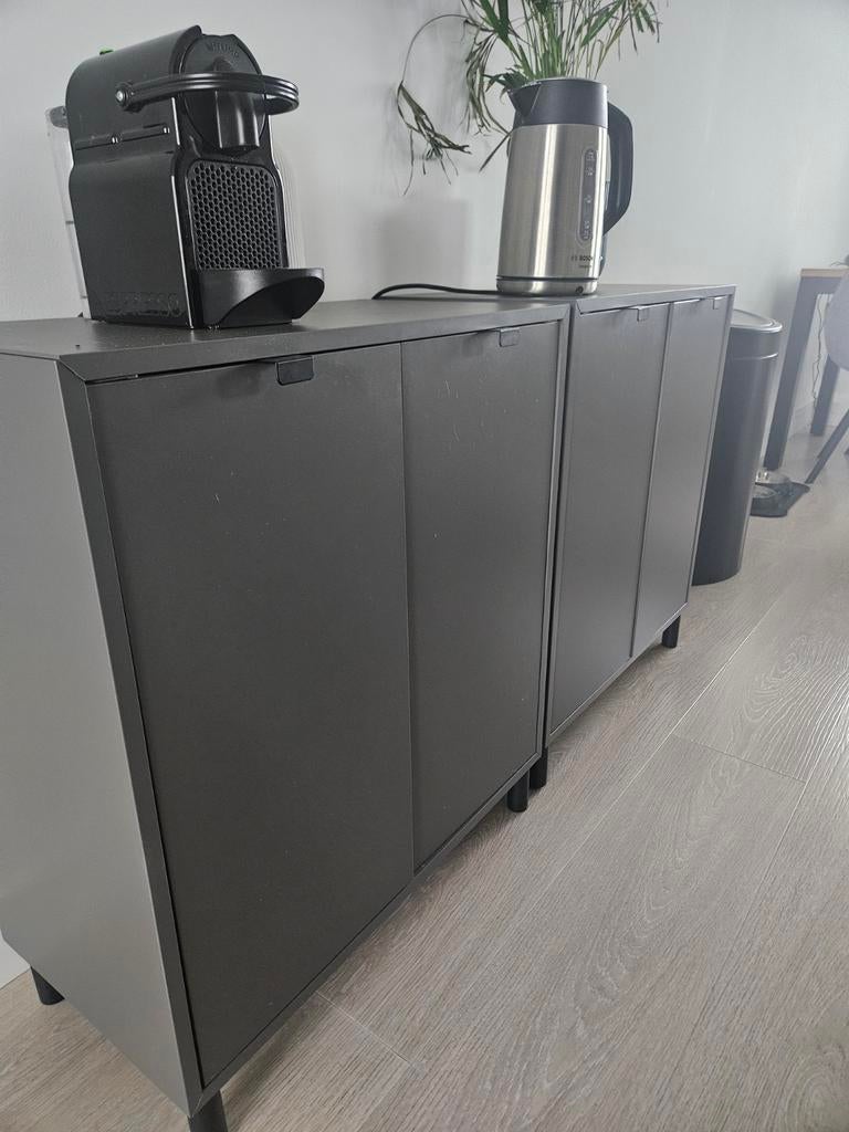 IKEA EKET Kastjes - Donkergrijs met poten, Huis en Inrichting, Kasten | Overige, Ophalen, Gebruikt