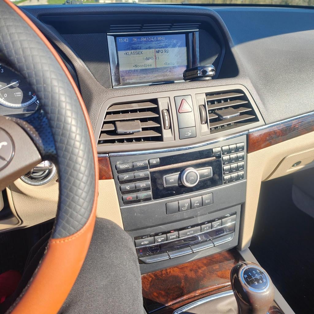 Nette mercedes cabriolet te koop km 97290 nieuwe apk nieuwe., 33 - 40 uur, Overige niveaus, Overige vormen