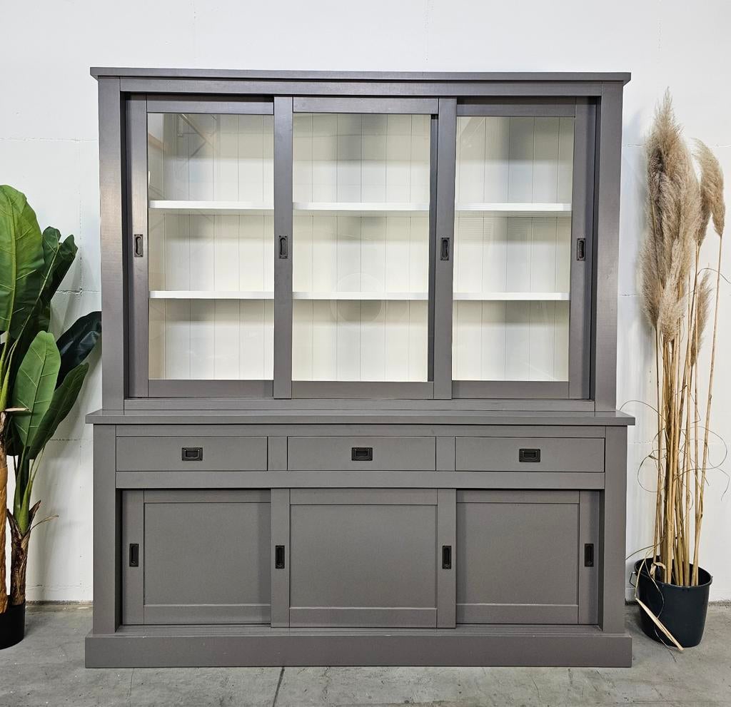 Luxe Richmond Buffetkast Grijs -200cm breed - Thuis Geleverd, Huis en Inrichting, Kasten | Buffetkasten, Met deur(en), 200 cm of meer