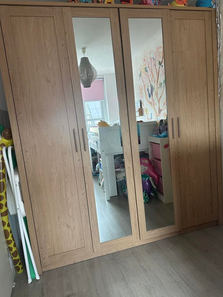 Kledingkast 4 deuren met spiegels, Ophalen, Met deur(en), Gebruikt, 200 cm of meer