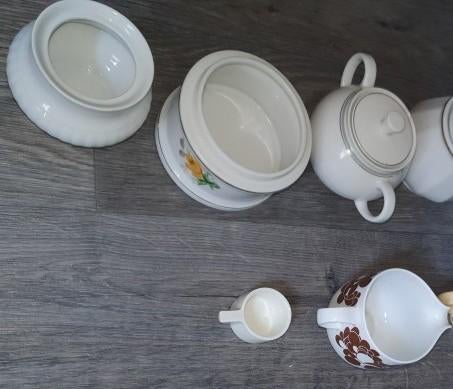 Tk PORSELEIN melk kan suiker pot melkkannetjes suikerpotjes, Ophalen of Verzenden, Zo goed als nieuw