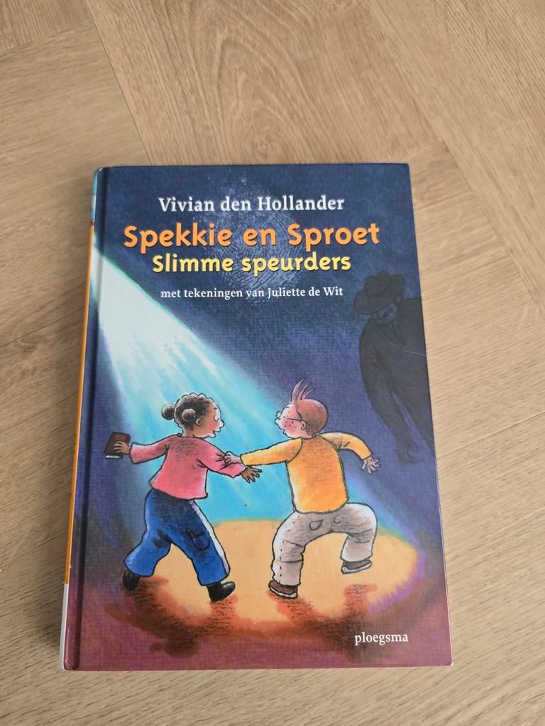 Spekkie en Sproet Slimme speurders, Ophalen of Verzenden, Zo goed als nieuw, Vivian den Hollander, Fictie algemeen