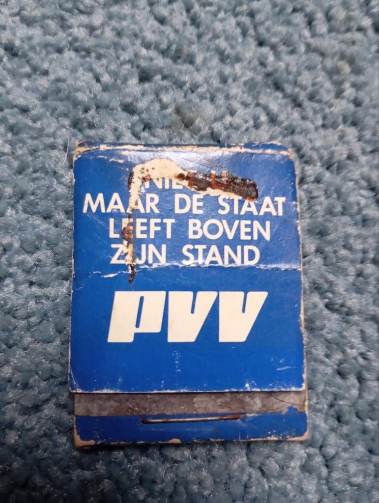 Vintage Lucifer doosje, Verzamelen, Merken en Reclamevoorwerpen, Ophalen of Verzenden, Gebruiksvoorwerp