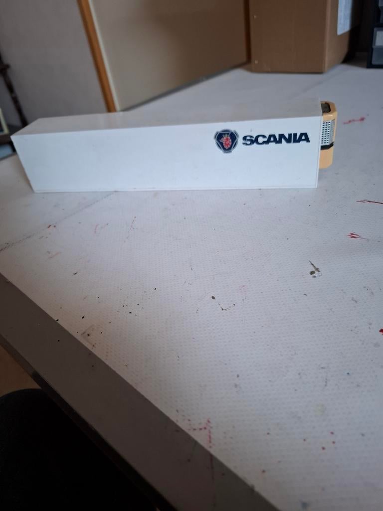 Tekno, Hobby en Vrije tijd, Modelauto's | 1:50, Ophalen of Verzenden, Zo goed als nieuw, Bus of Vrachtwagen, Tekno