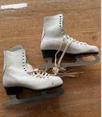 Kunstijs schaatsen. Maat 39., Ophalen of Verzenden, IJshockeyschaatsen, Overige merken