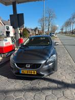 Volvo V40 1.6 D2 115PK 2013 Grijs, Auto's, Volvo, Voorwielaandrijving, Stof, Zwart, 4 cilinders