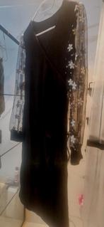 Zwarte damesjurk met doorzichtige mouwen borduursel maat M, Kleding | Dames, Maat 38/40 (M), Zwart, Nieuw, Ophalen of Verzenden