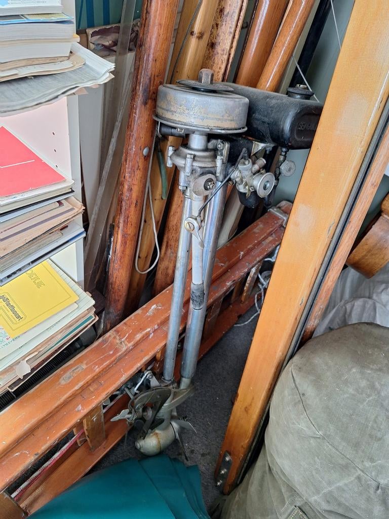 Seagull buitenboordmotoren, Ophalen, Benzine