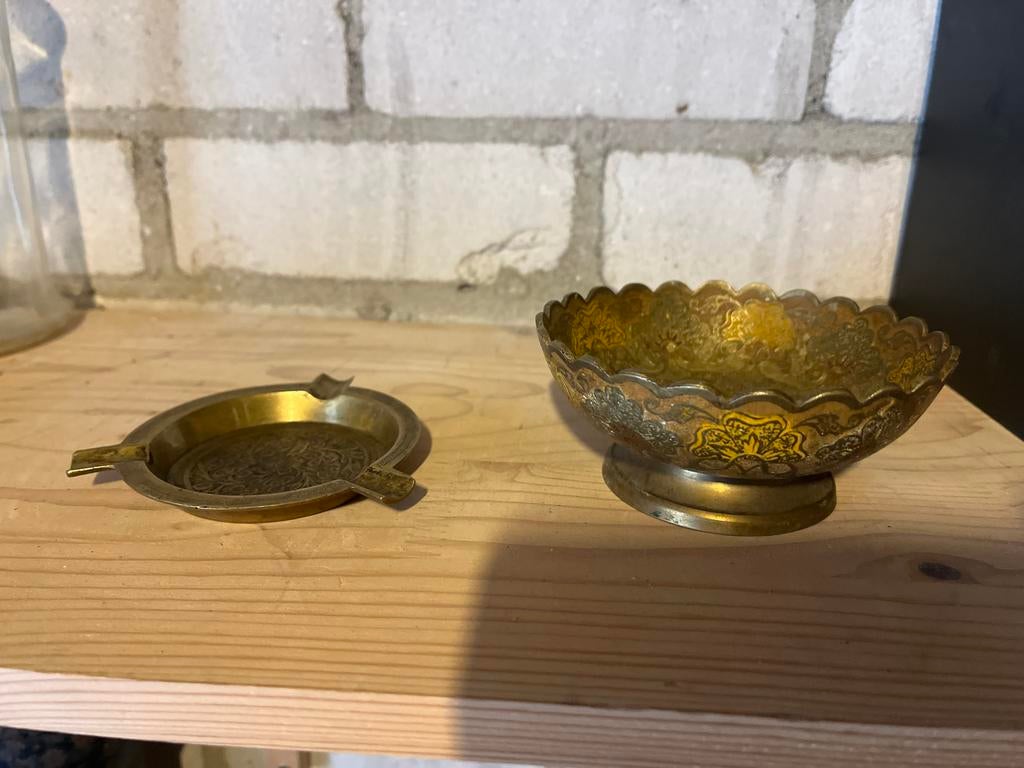 Vintage messing asbak en schaaltje met gravures, Ophalen