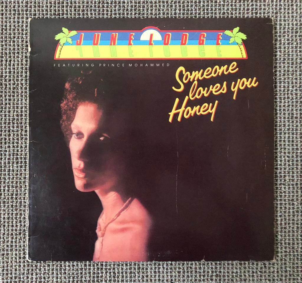 June Lodge lp Someone loves you honey, Ophalen, Gebruikt, 12 inch