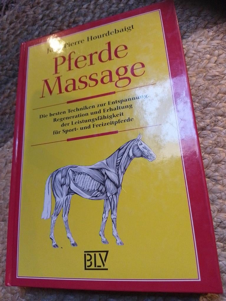 Paarden Massage: Technieken voor Sport- en Vrijetijdspaarden, Ophalen of Verzenden