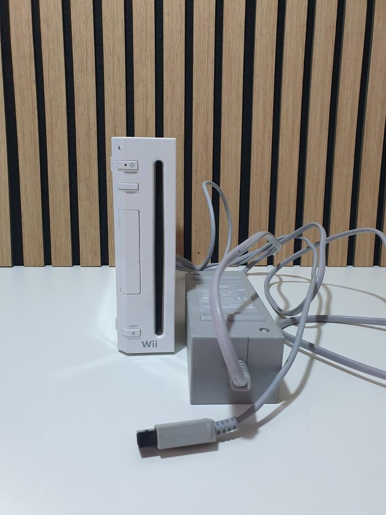 Nintendo Wii Console Met Stroomkabel, Gebruikt, ., Ophalen of Verzenden, Zonder controller