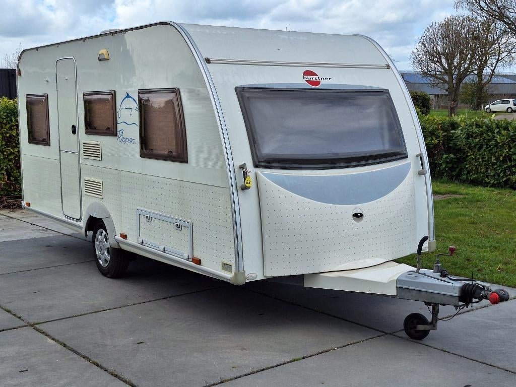 Bürstner Flipper 435 TS – Zeer compleet, rijk uitgerust, Caravans en Kamperen, Hordeur, Rondzit, 750 - 1000 kg, Particulier
