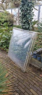 Gratis 2 lichtkoepels 110x110cm voor tuinkas, Ophalen of Verzenden