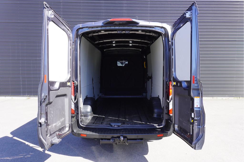Ford Transit 170pk Automaat L3H2 Trekhaak Apple Carplay Came, Stof, Zwart, 4 cilinders, 1850 kg