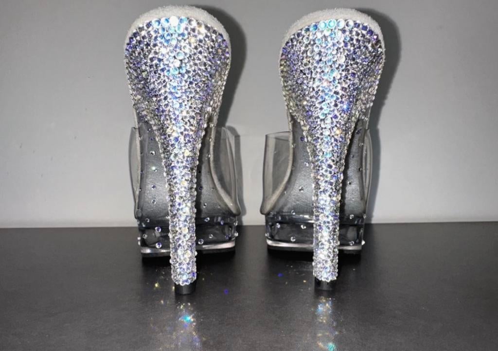 Poseer hakken IFBB maat 37 - Strass steentjes, Kleding | Dames, Schoenen, Ophalen of Verzenden, Zo goed als nieuw, Overige kleuren