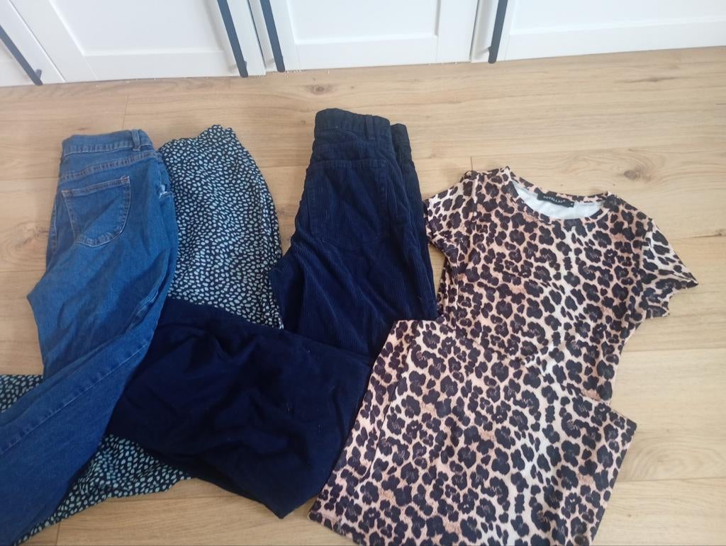 Set broeken + jurk maat s en m, Kleding | Dames, Broeken en Pantalons, Ophalen of Verzenden, Zo goed als nieuw, Maat 38/40 (M)