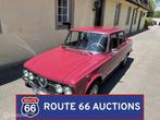 Alfa Romeo Giulia Nuova Super 1300 | 1975 | Route 66 Auction, Auto's, Overige carrosserieën, Zwart, Bedrijf, Handgeschakeld