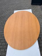 Artifort Clarion (voorheen Circle) tafel afmeting 120x160cm, Ophalen