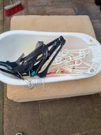 Diverse kledinghangers (zwart en wit), Kleding | Dames, Kledinghangers, Ophalen, Gebruikt, Kunststof, Volwassenen