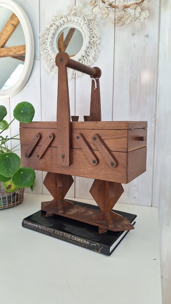 Vintage harmonica naai kistje, fournituren, handwerk kastje, Gebruikt, Vintage, Overige typen, Ophalen of Verzenden