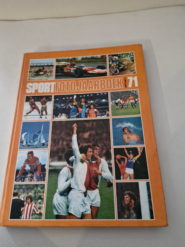 Sportfoto Jaarboek 71, Ophalen of Verzenden