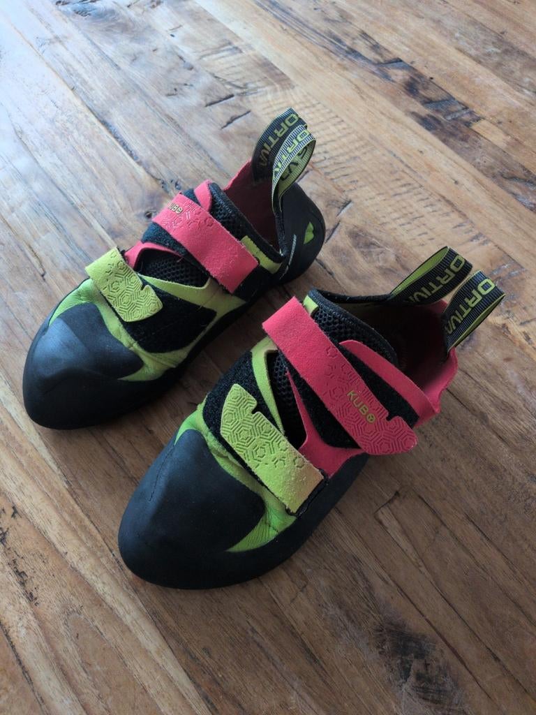 La Sportiva Kubo maat 44 klimschoenen, Sport en Fitness, Klimsport, Ophalen of Verzenden, Klimsportschoenen