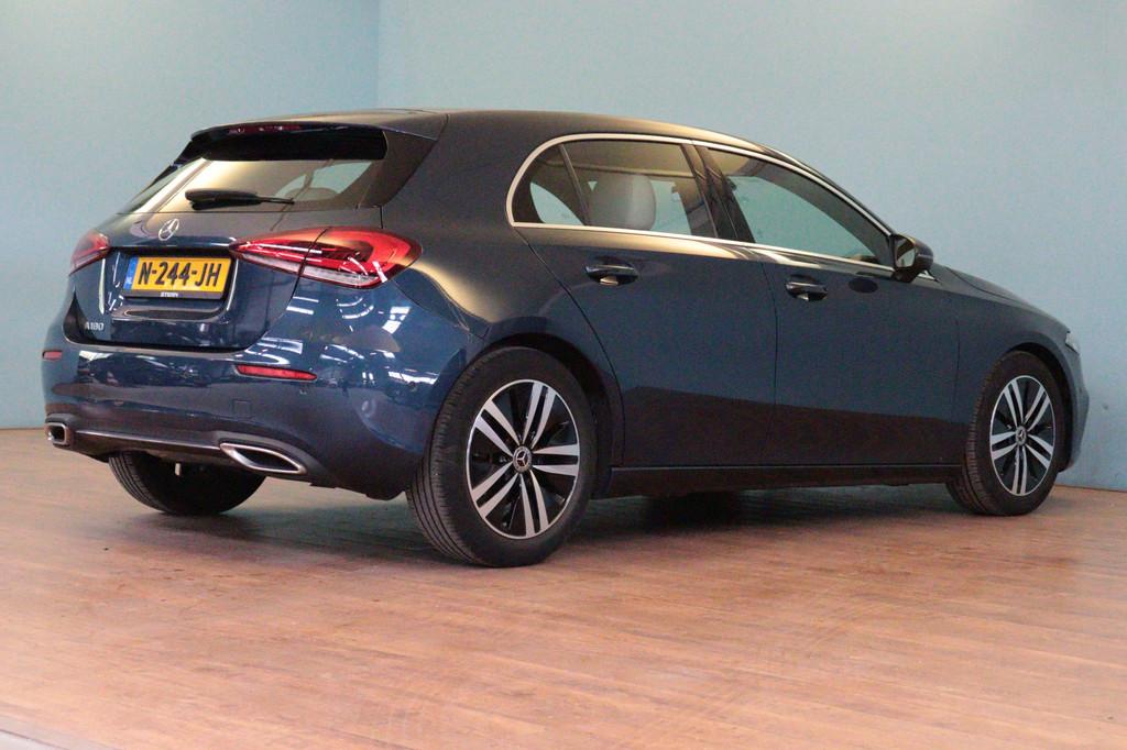 Mercedes-Benz A-Klasse 180 Business Solution Luxury | NAVI |, Auto's, Mercedes-Benz, 136 pk, Gebruikt, 4 cilinders, Blauw
