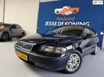 Volvo V70 2.4 / bj.2004 / kleur : blauw / airco / trekhaak /, Voorwielaandrijving, Stof, Blauw, V70