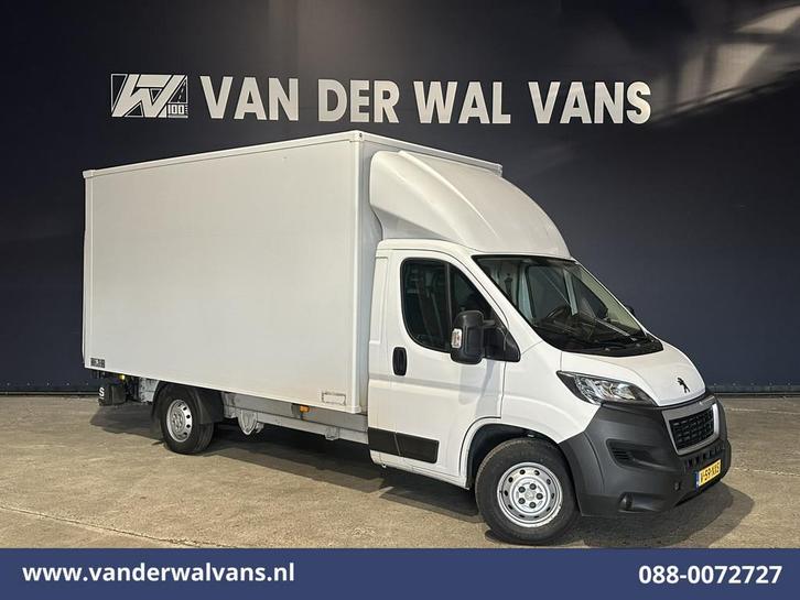 Peugeot Boxer 2.2 BlueHDi 141pk Bakwagen Laadklep Euro6 Airc, Auto's, Bestelauto's, Bedrijf, Te koop, ABS, Achteruitrijcamera