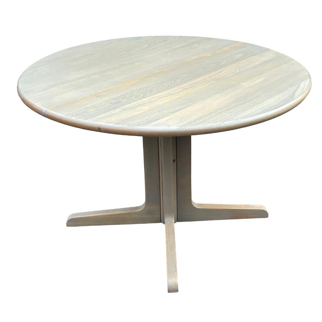 Vintage Eettafel Rond Niels O. Møller Deens design, Antiek en Kunst, Ophalen