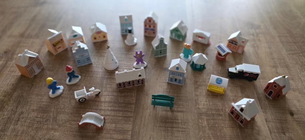 Kersthuisjes / set ah, Diversen, Kerst, Ophalen of Verzenden, Zo goed als nieuw