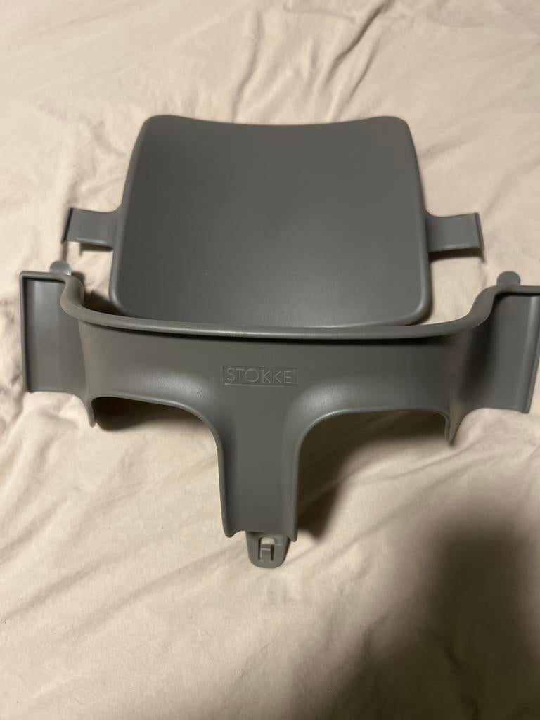 Tripp Trapp hazy grey baby set,verklein kussen,gratis blad, Ophalen, Gebruikt, Meegroeistoel, Stoelverkleiner