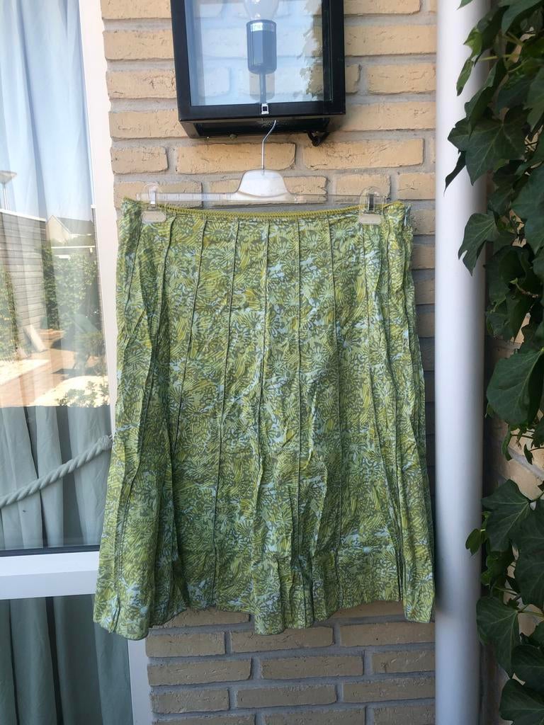 Sandwich rok | lichtblauw print | maat 44, Kleding | Dames, Rokken, Maat 42/44 (L), Ophalen of Verzenden, Zo goed als nieuw, Knielengte