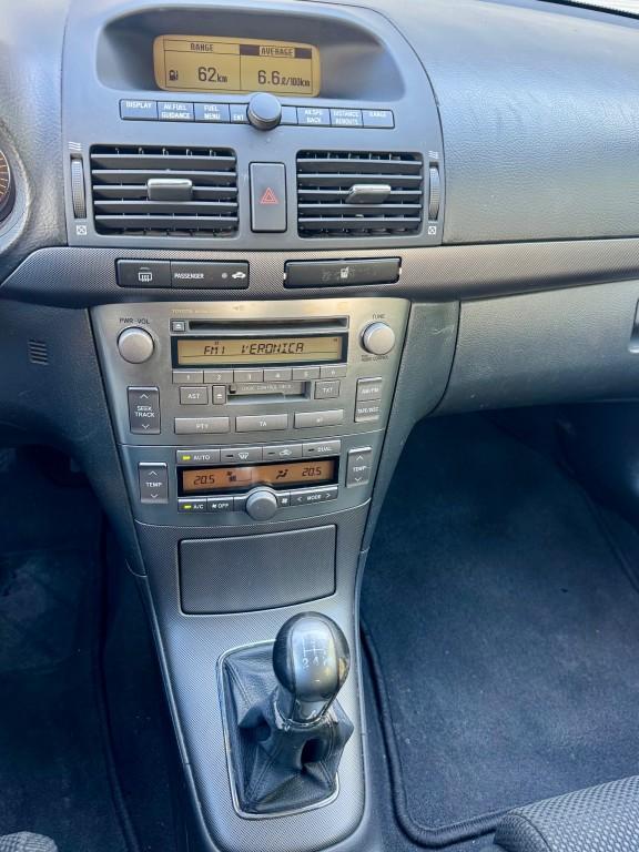 Toyota AVENSIS 1.8 VVTi Linea Luna CLIMA LMV TREKHAAK NAP AP, Auto's, Toyota, 1794 cc, 4 cilinders, 129 pk, Electronic Stability Program (ESP)