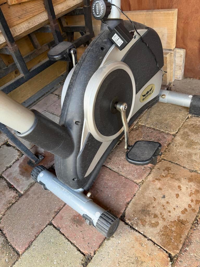 Hometrainer Buffalo - In goede staat, Sport en Fitness, Ophalen, Gebruikt, Metaal, Benen