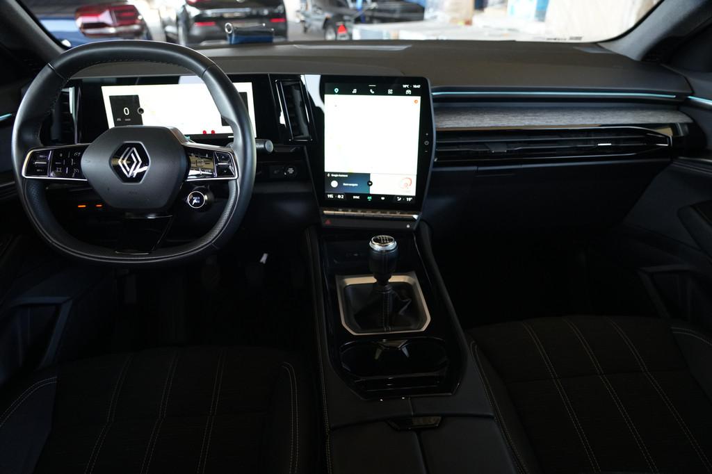 Renault Austral 1.2 mild hybrid advanced techno 130pk Naviga, Voorwielaandrijving, Gebruikt, 1199 cc, Leder en Stof