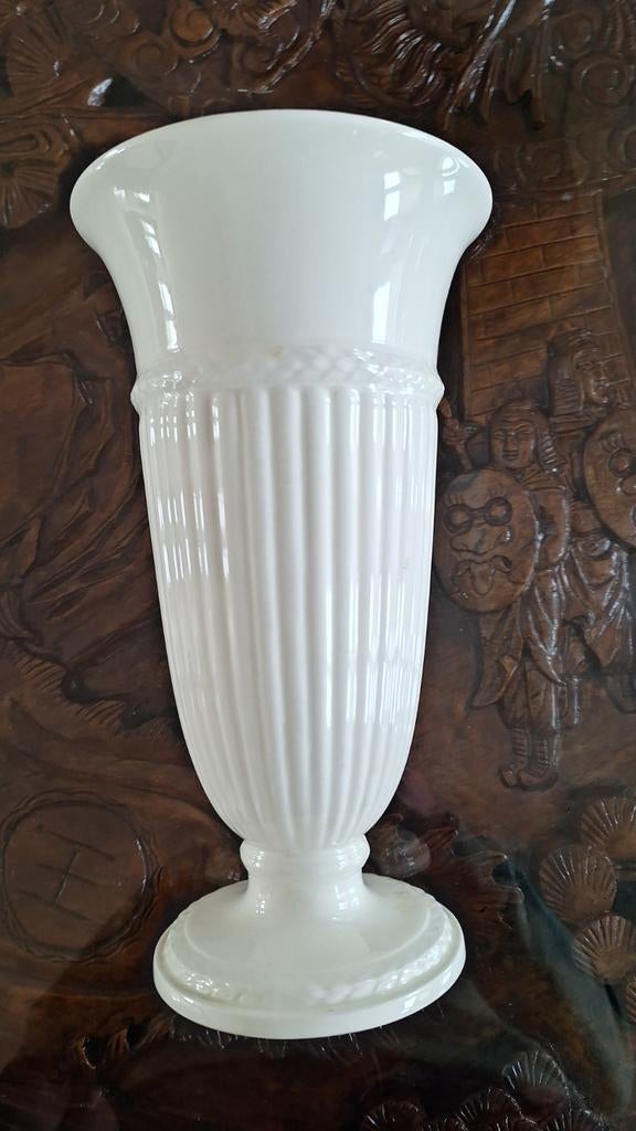 Wedgwood Edme vaas, Ophalen
