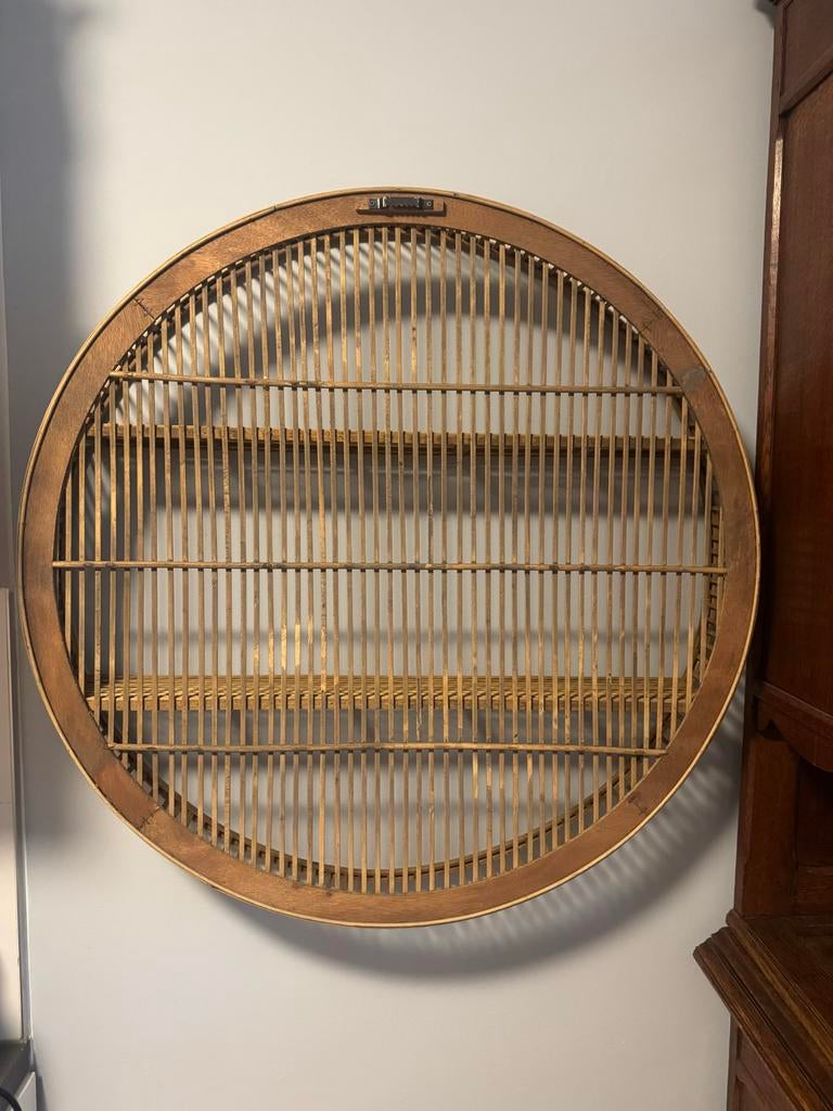 Rotan wandrek rond, Ophalen, Zo goed als nieuw