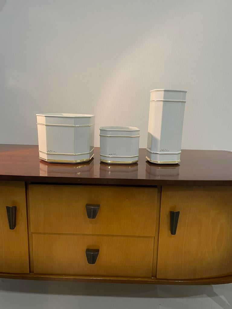 2 bloempotten en 1 vaas s valentino wit en goud, Ophalen