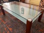 Glazen salontafel met houten poten, Huis en Inrichting, Tafels | Salontafels, Ophalen, Gebruikt, 100 tot 150 cm, 50 tot 100 cm